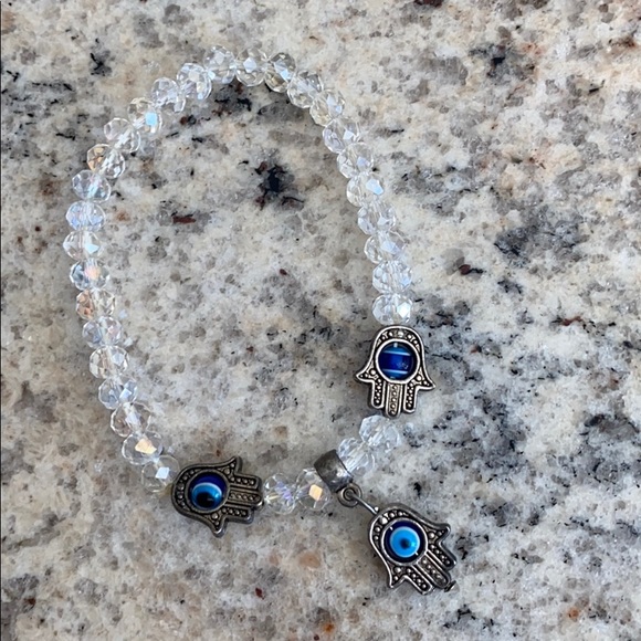 SOLD Evil eye bracelet - Picture 2 of 5
